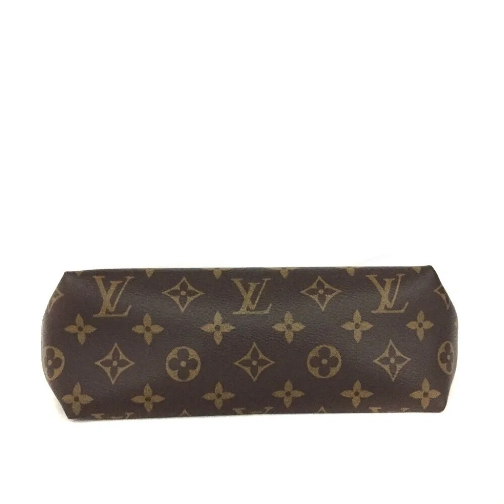 Louis Vuitton Monogram Pallas Beauty Case Clutch